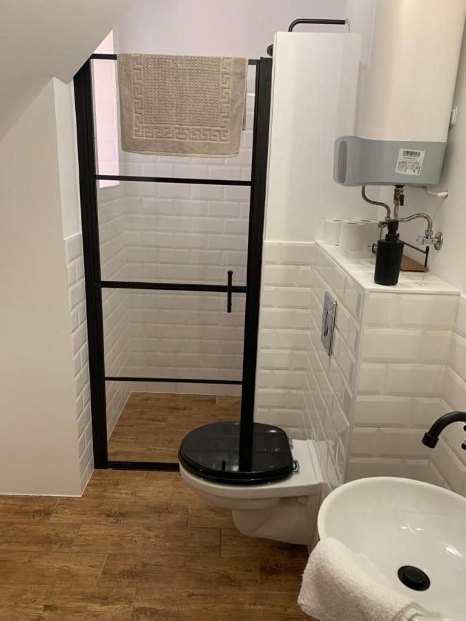 Szazesztendos Reveszhaz Apartman Szigetmonostor Zewnętrze zdjęcie
